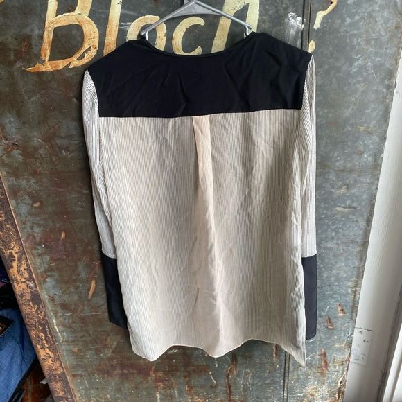 BCBG Maxazria NWT "Joe" Black White Stripe Blouse Size Medium, MSRP $228 - Picture 6 of 11